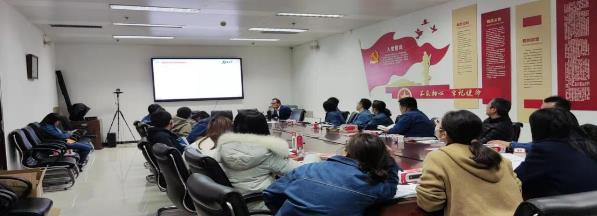 Soluciones de protección contra rayos con el Instituto de Investigación de Energía Eléctrica de China Central
